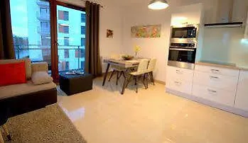 Irs Royal Apartments - Irs Nad Motlawa Gdansk 0*,  Poland