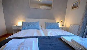 Irs Royal Apartments - Irs Nad Motlawa Gdansk Poland